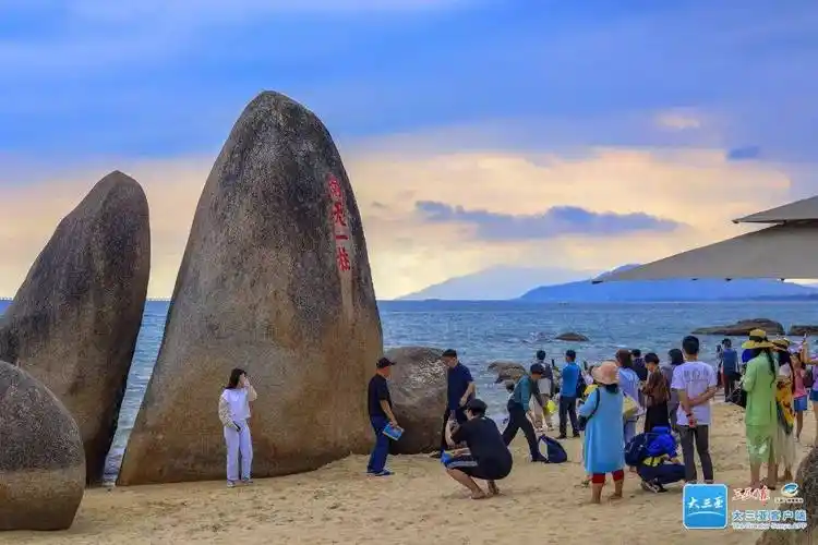 6月1日起,三亚天涯海角游览区免费开放!_游客_风景区_市民