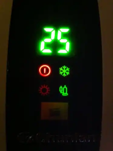 春兰空调这个类似加油的符号是什么意思?