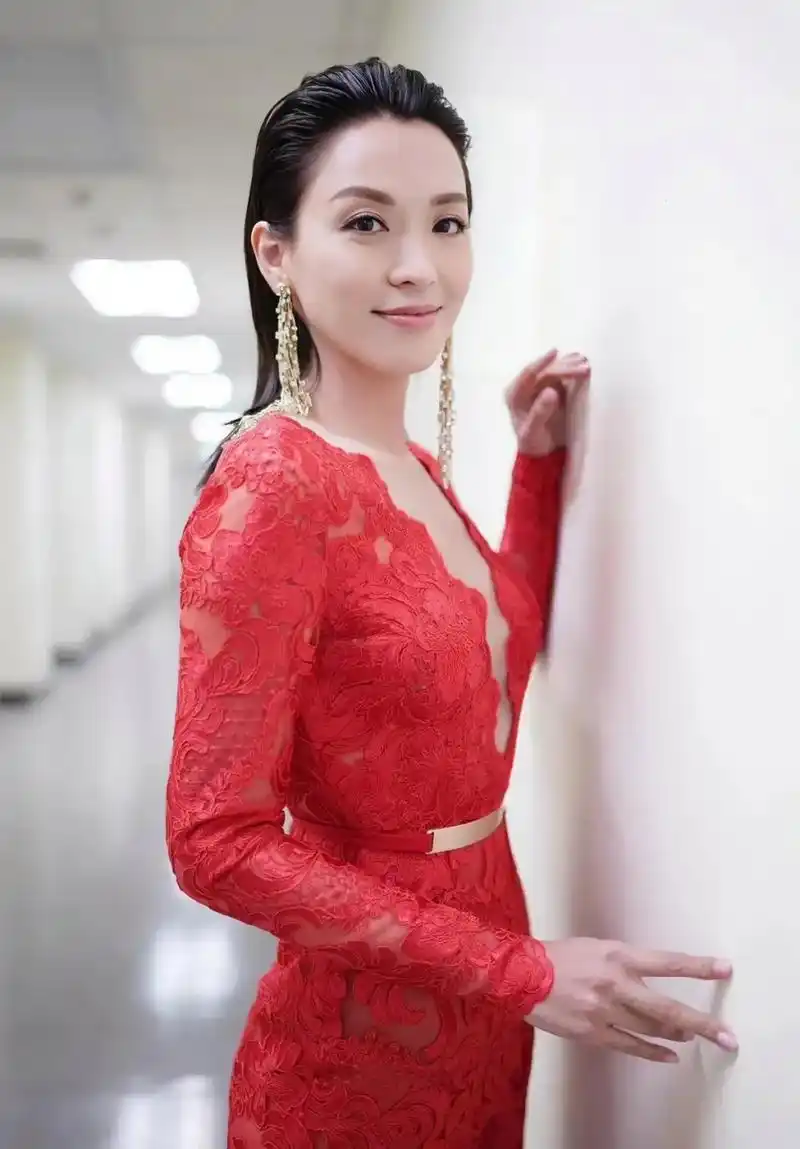 气质型美女陈炜#年轻时极为貌美的女明星# #非常有气质的女明星