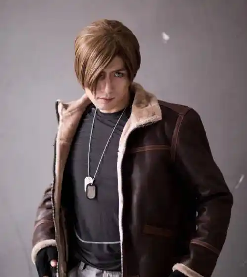 生化危机2重制版热度不减,各国小哥cos里昂,谁才是正品?