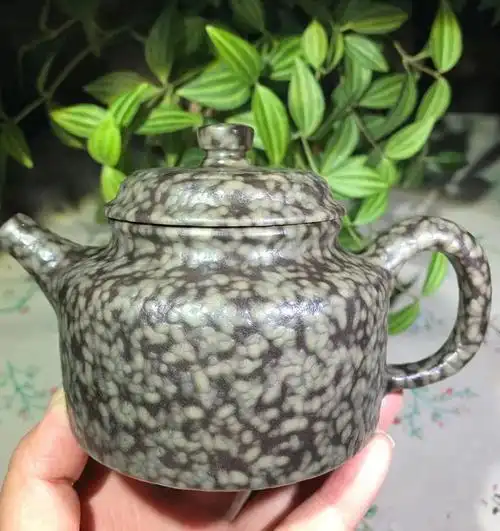 三清山米粒石壶亿万年的精华