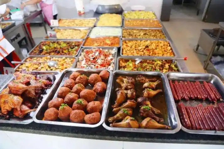 一中的美食之旅:食堂的那些事儿 🍛