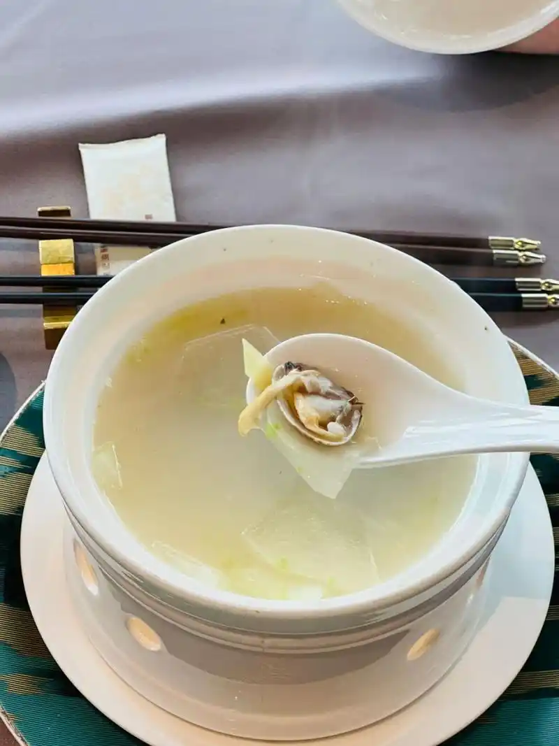 徐记海鲜198吃10菜,超值福利速速get 徐记海鲜198元套餐里面有10道菜