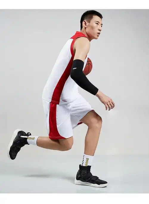 特步运动套装男夏季新款林书豪篮球系列t恤比赛服学生篮球服背心短裤