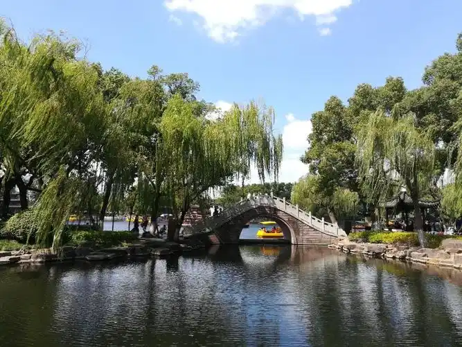 2019绣湖公园游玩攻略,绣湖公园,位于义乌市区,也. 【去哪儿攻略】