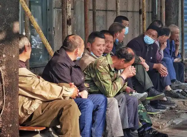 资本疫情到底给老百姓带来了多少苦难我们该如何复苏经济