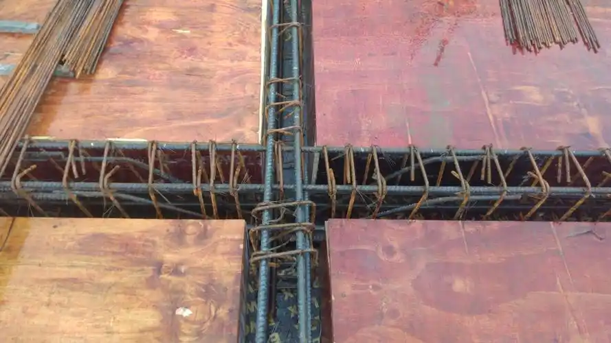 7#楼二层梁板钢筋隐蔽报验