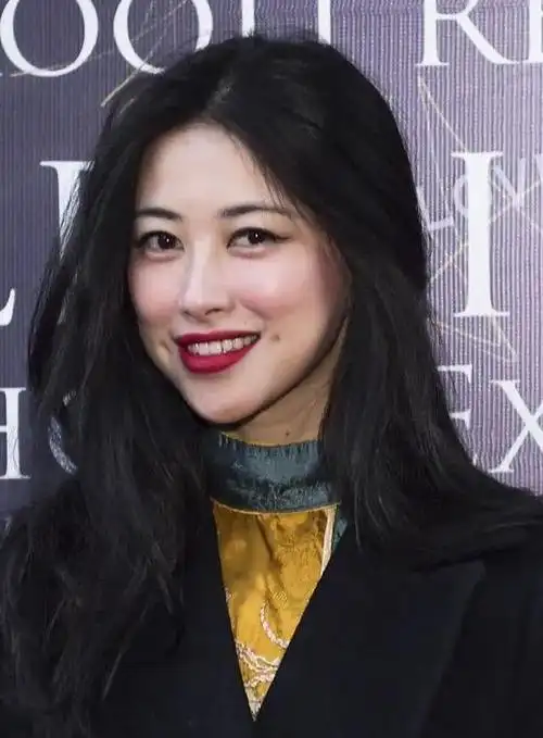 演员朱珠:和富豪谈恋爱,嫁圈外老公幸福美满