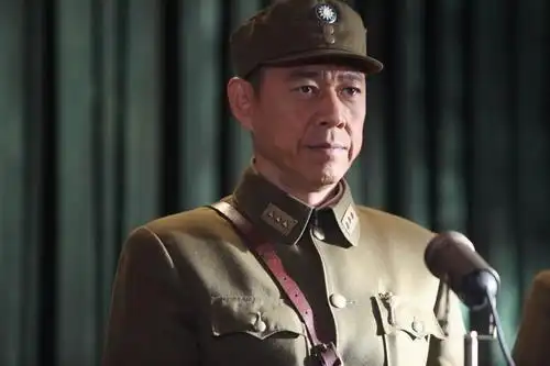 国民党上将薛岳在武汉会战中担任什么职务,他指挥了男┱揭