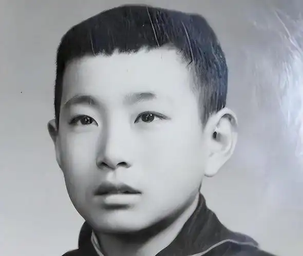 反派专业户姚刚一生不结婚没孩子现在53岁买千万豪宅独居