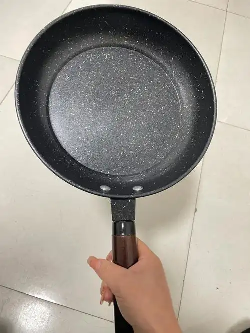 14买到红太狼用的平底锅