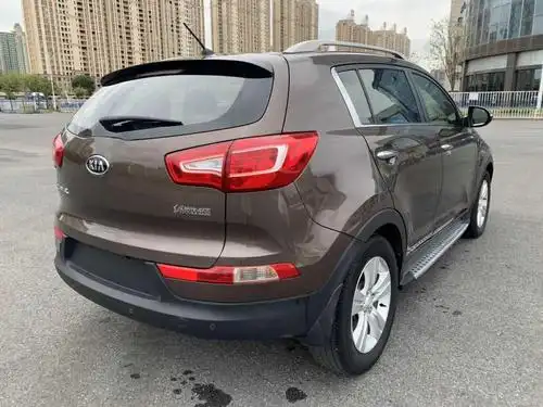 【上饶】2011年10月 起亚 智跑 2011款 2.0l 自动四驱版gls 手自一体