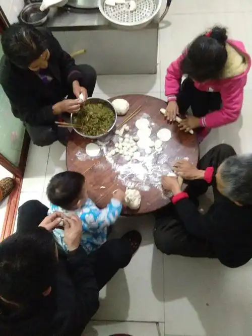 动手承民俗――包饺子的乐趣