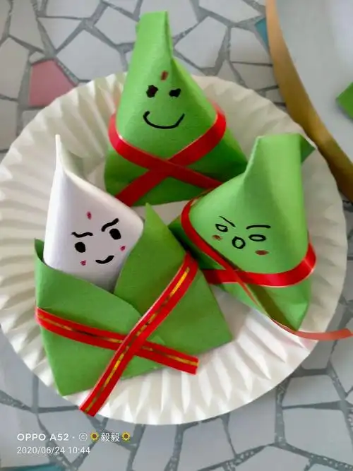 端午节的历来与课程手工制作粽子怀念屈原,珍惜我们的生活,热爱家人与