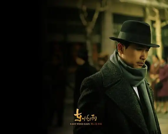 是他执导的荧幕处女作,由柳云龙,范冰冰,竹本孝之,李小冉等人主演