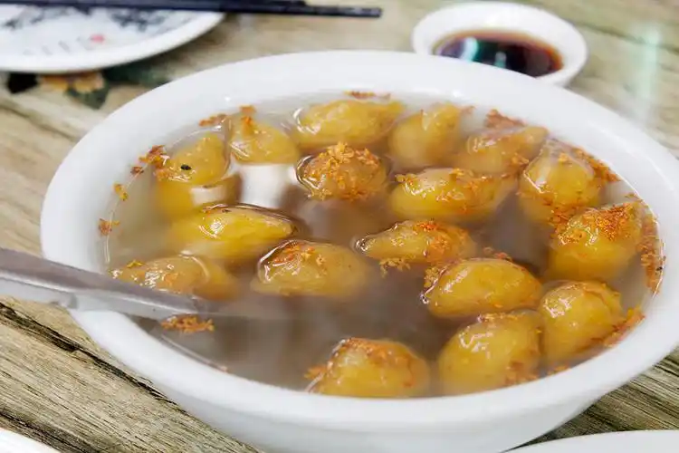 p>石塘山粉圆,以面粉为主料制作的食品.是温岭石塘特色小吃之一. /p>