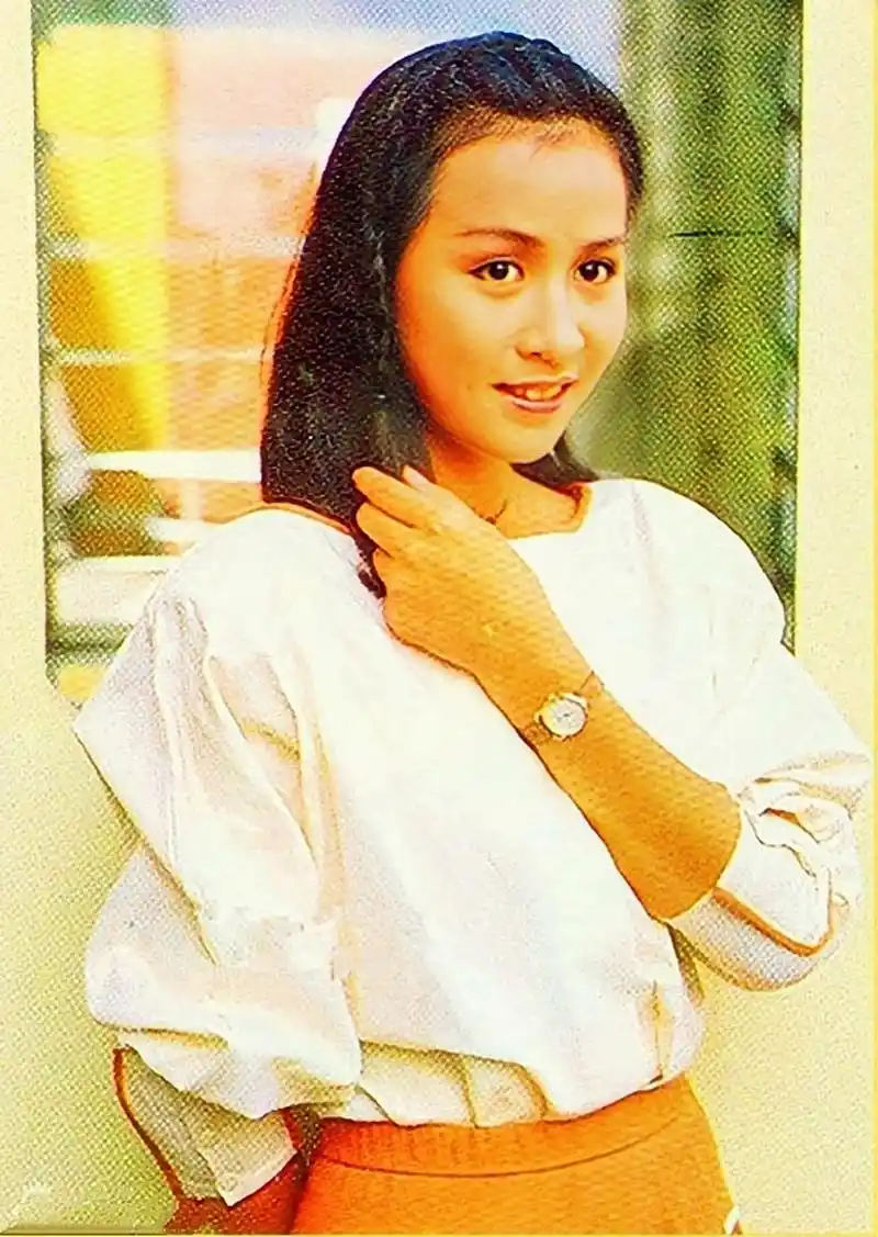 在那个无ps还美女如云的年代,来看看刘嘉玲年轻时候的样子吧