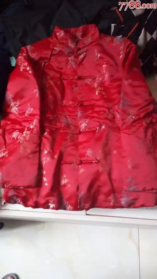 80年代缎子面女式薄棉袄