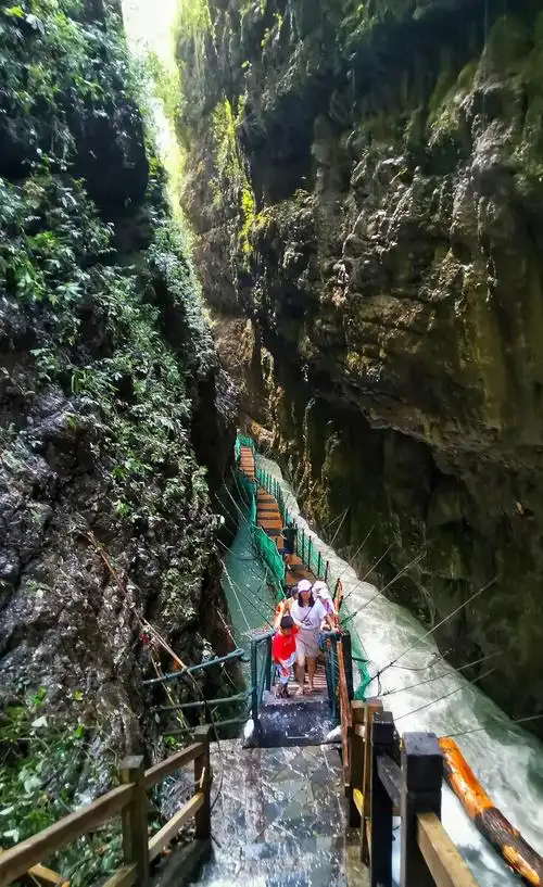 重庆万盛黑山谷