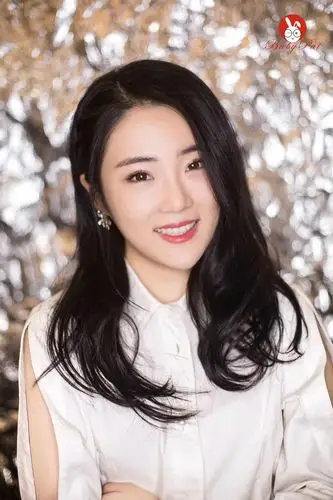 90后美女歌手张可盈签约天将聚星暨单曲记得我的名字上线发布会