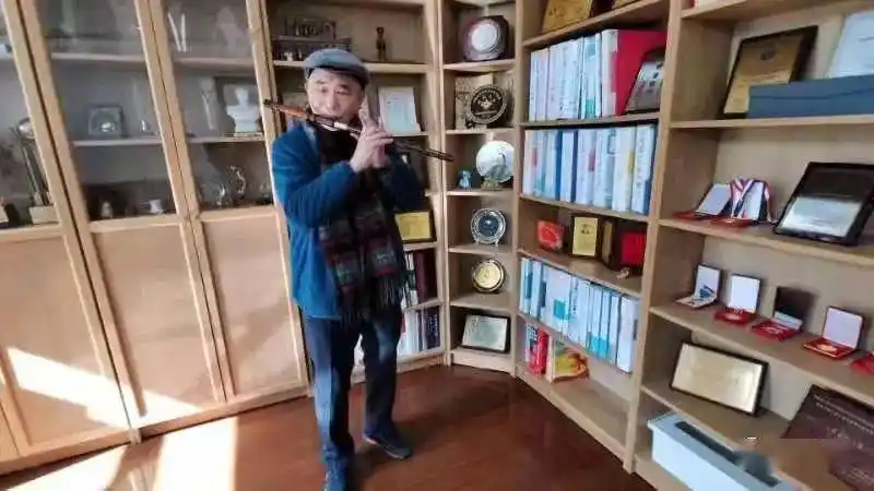 上海滨海古园真人图书馆第一期许国屏的笛艺人生开讲