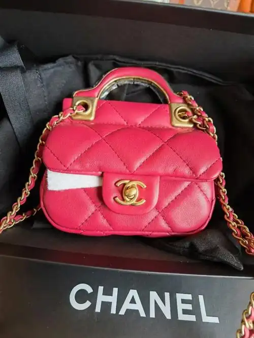 香奶奶玫红色小可爱