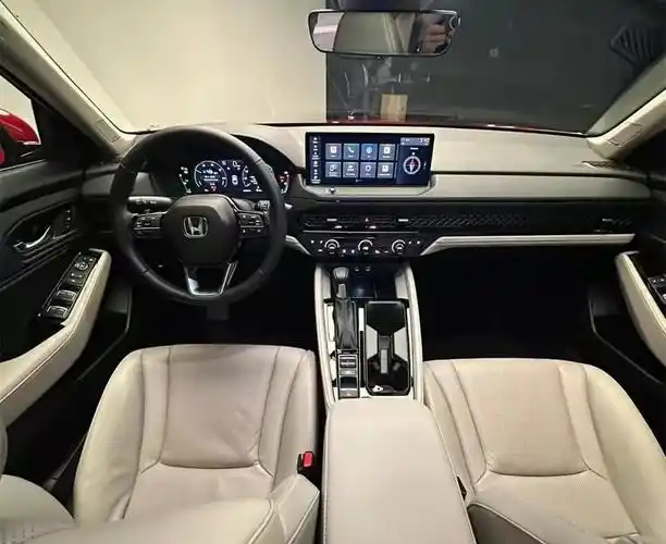 从"潮男"回归稳重!本田新一代雅阁亮相,具有爆款潜质?