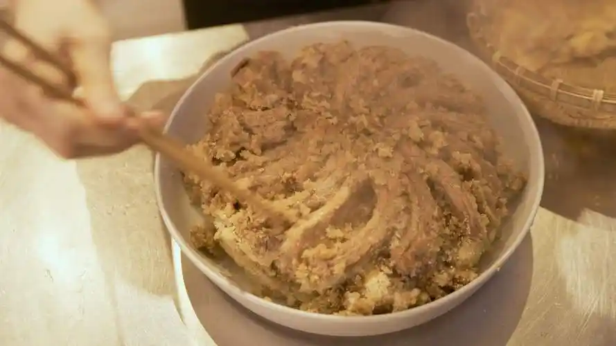 youcancooktoosteamedporkwithricecrumble