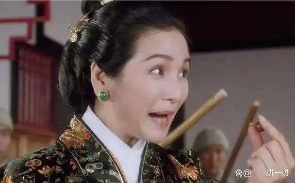 影坛红极一时5位女打星,2位外籍明星,生存现状迥异