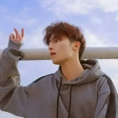 qq男生头像帅气阳光干净 从来不认命只认你