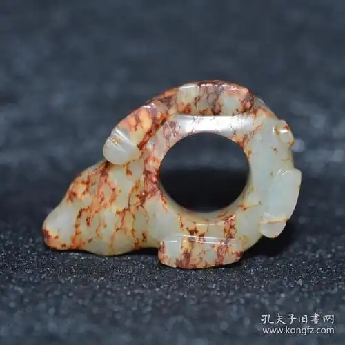 古董古玉老玉和田籽料沁色羊形器把件