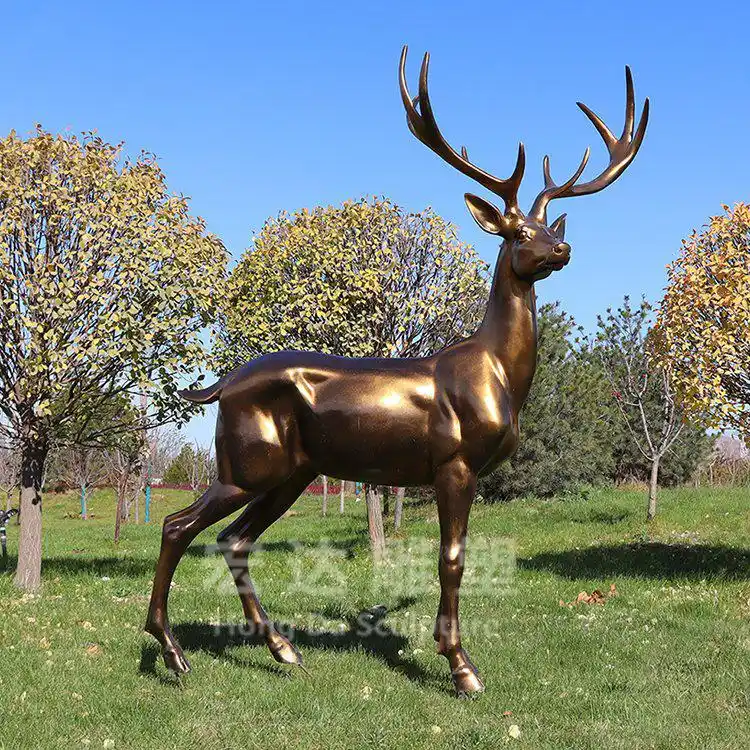 铜鹿雕塑有什么美好寓意