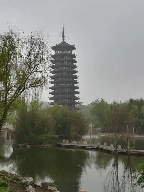 徐州卧龙泉景区