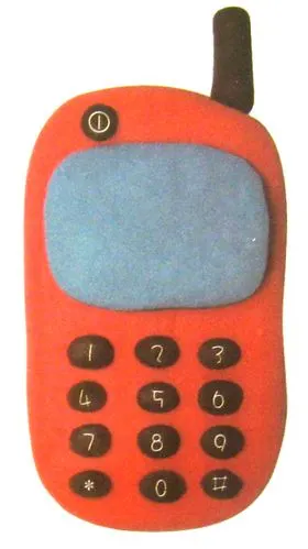 用彩泥做儿童手机教案课件下载-手工制作-幼儿园手工技能教案-儿歌网