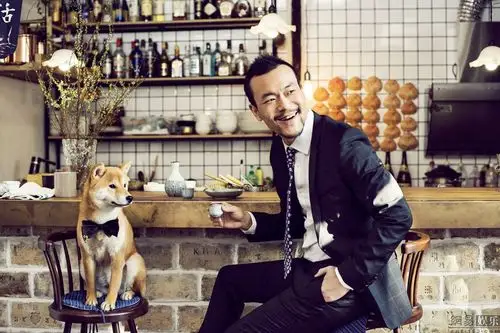 廖凡大片显老餮本性组图