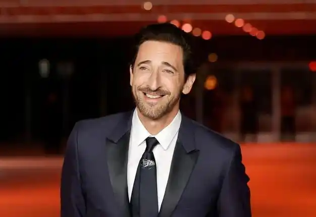 被认为"丑帅"的好莱坞男明星|演员|电影|奥斯卡|詹姆斯·邦德_网易