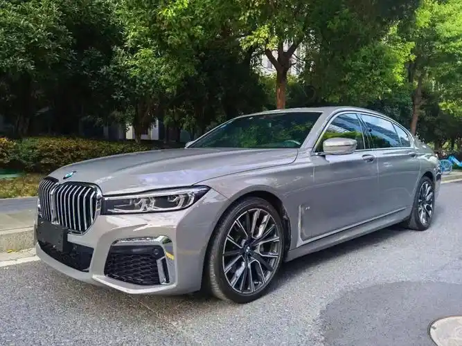 经典车型宝马740li领先m运动上牌年份