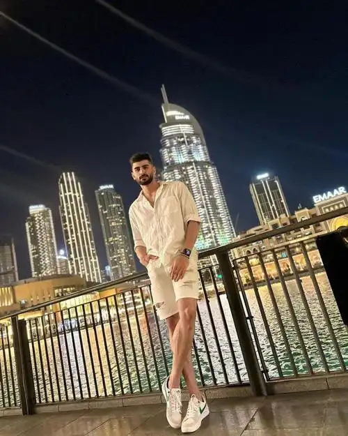 伊朗男神级人物阿明登陆意超维罗纳|维罗纳|阿明|伊朗_新浪新闻