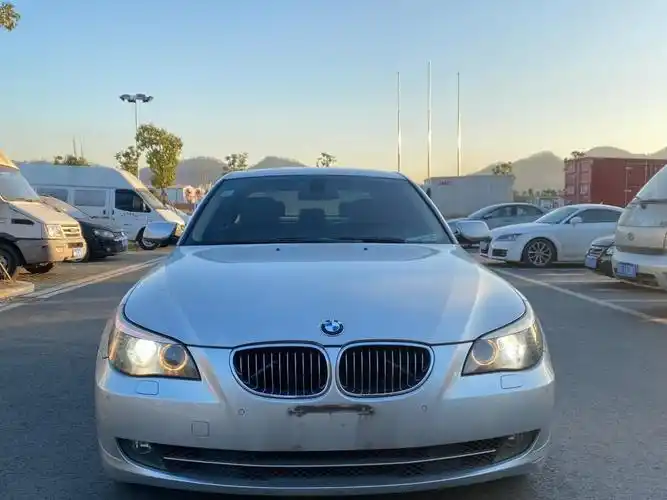 宝马 宝马5系 2008款 525li 豪华型图片