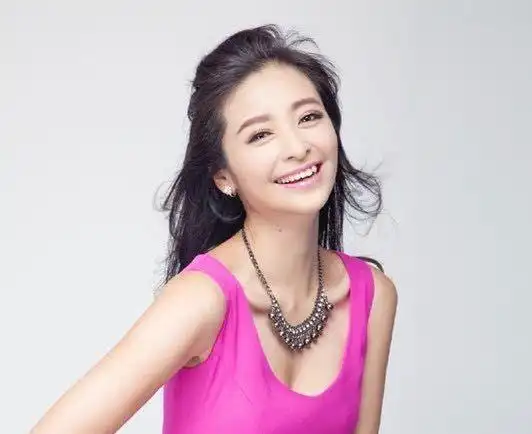 张玲稚(重庆电视台节目主持人)_尚可名片