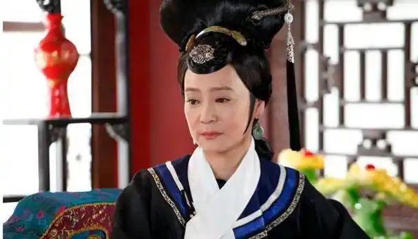 德妃乌雅氏从宫女到太后九子夺嫡她是赢家包衣家族的大翻身