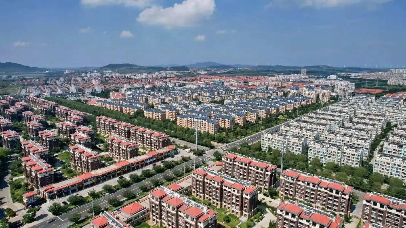 魅力石岛:凤凰湖小区.#旅行图文激励计划 山东威海凤凰湖是目 - 抖音