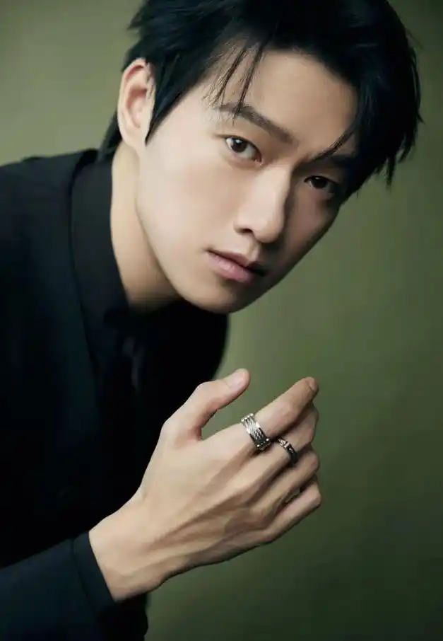 魏大勋,该上台阶了|中戏|黄晓明|综艺咖|电视剧|二级演员_网易订阅