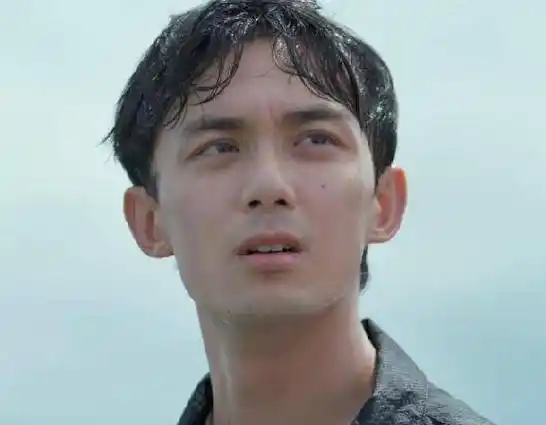 到《爱情而已》吴磊的崛起也有两个硬伤_角色_青春_魅力