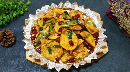 铁板土豆片怎么做才好吃?大厨教你一个详细的做法