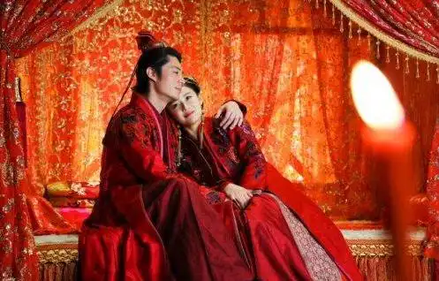 红烛梦洞房花烛夜两情缱绻时