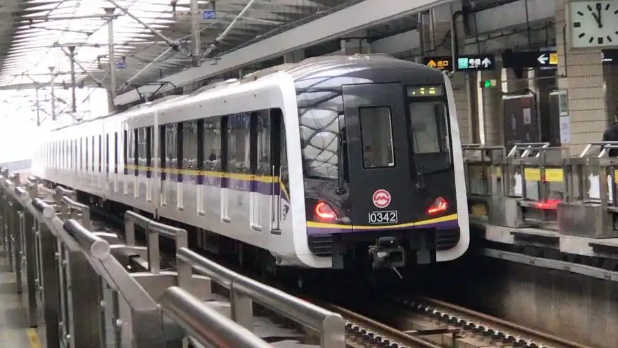 【上海地铁3号线】03042出龙漕路站_哔哩哔哩_bilibili