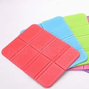 户外旅游折叠坐垫便携收纳野餐座椅防潮隔凉泡沫小地垫地铁防护垫