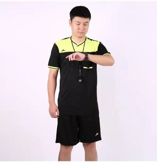 速锐达足球裁判服套装短袖男吸汗透气可印制专业比赛裁判球衣装备