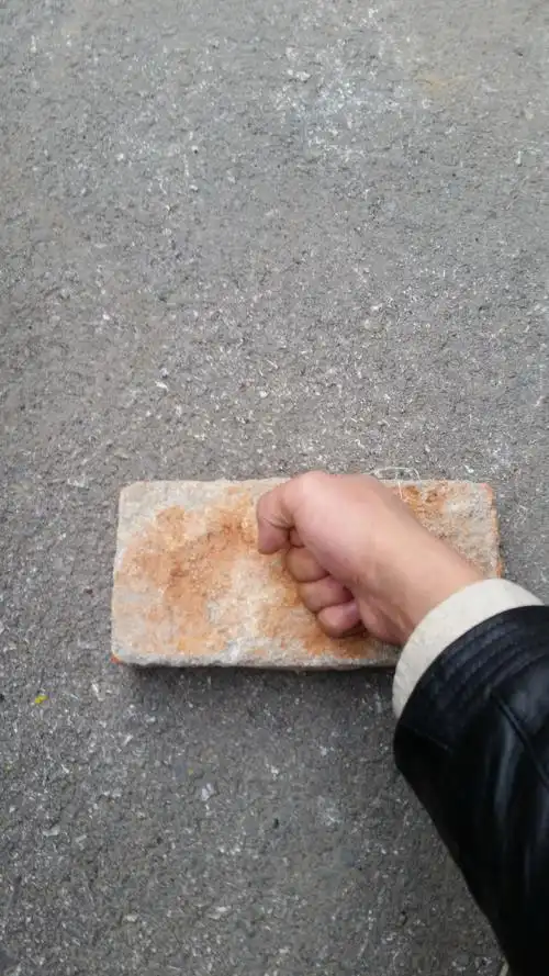 如何优雅地徒手劈砖头? - 知乎